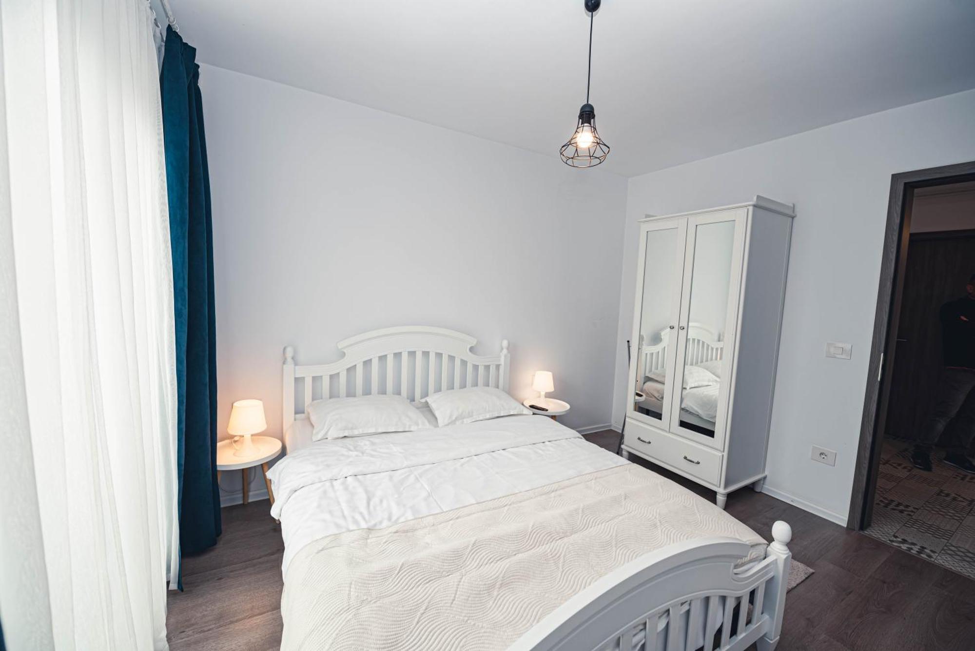 White Mood Apartment 2 Брашов Экстерьер фото