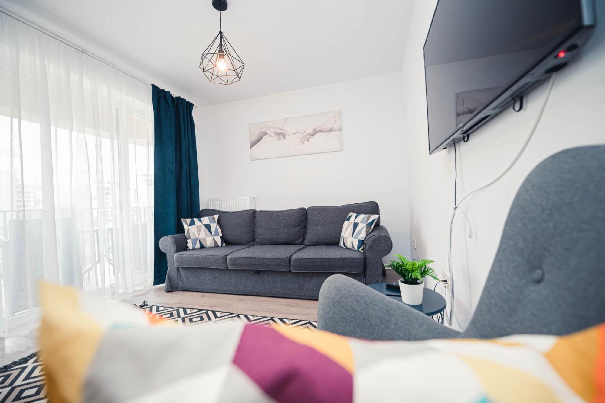 White Mood Apartment 2 Брашов Экстерьер фото